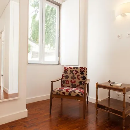 Chao Do Loureiro Baixa-castle Lisboa